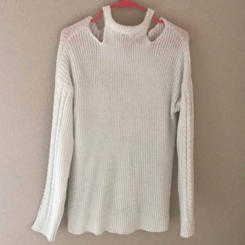 Sweater - Picture 6 of 6